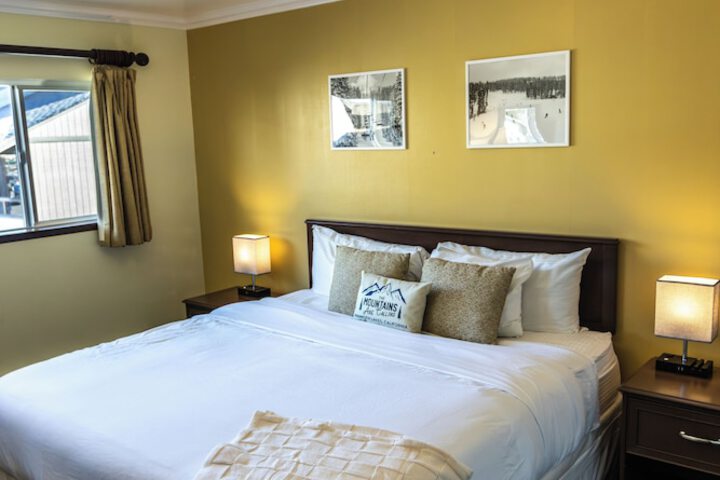 Room 10 of 29