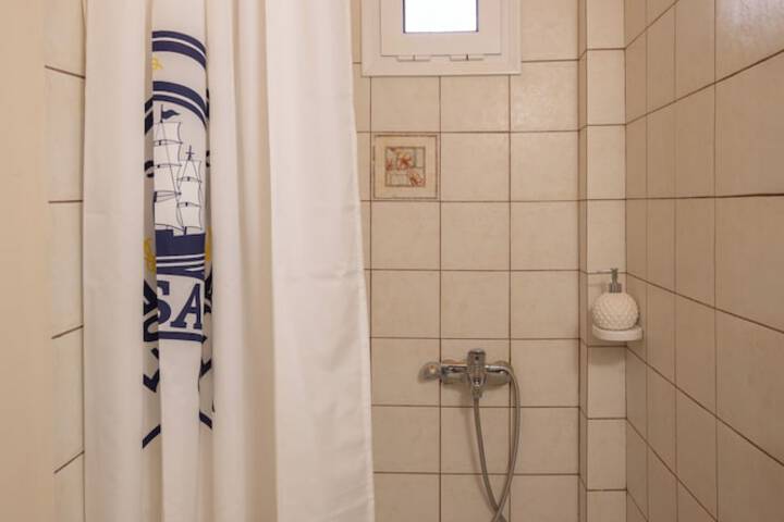 Room 31 of 42
