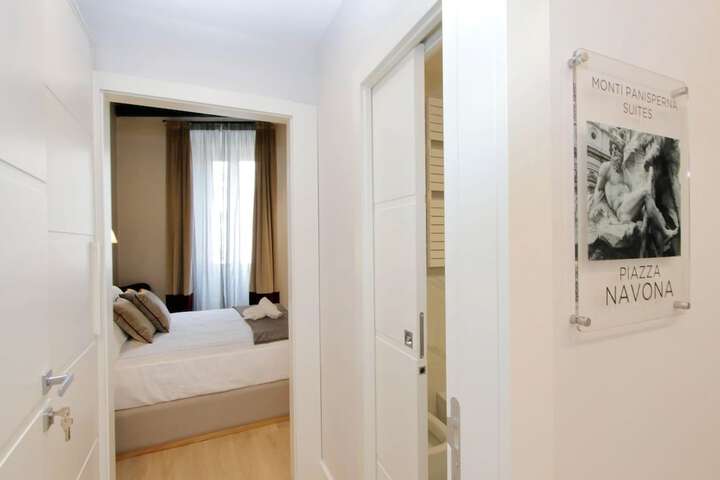 Room 19 of 42
