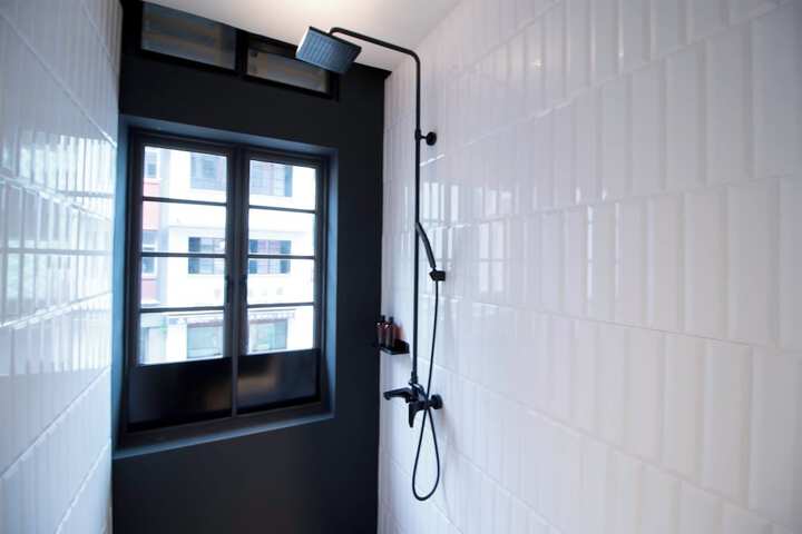 Room 16 of 26