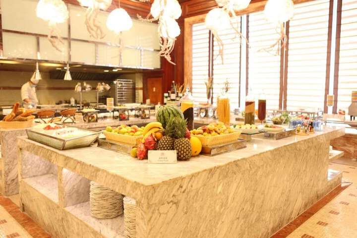 Dining 6 of 6