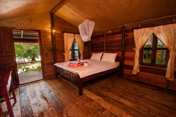 Room 15 of 27