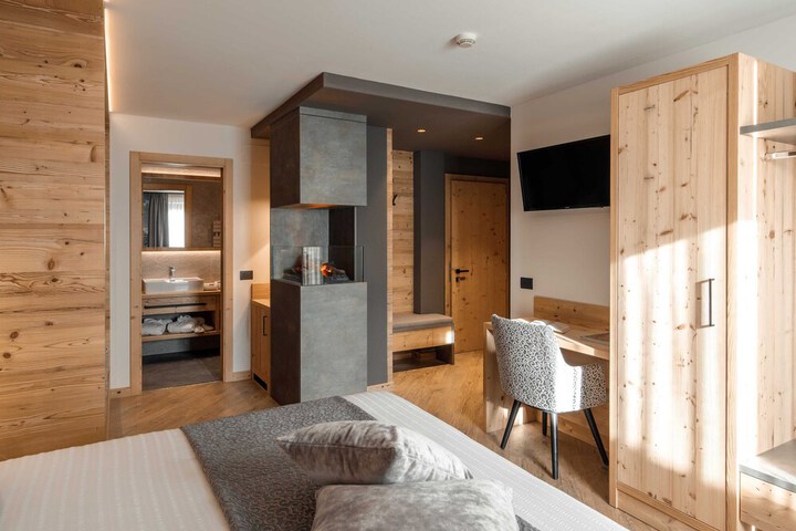 Room 41 of 122