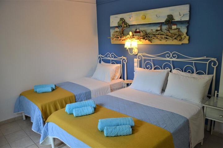 Room 49 of 65