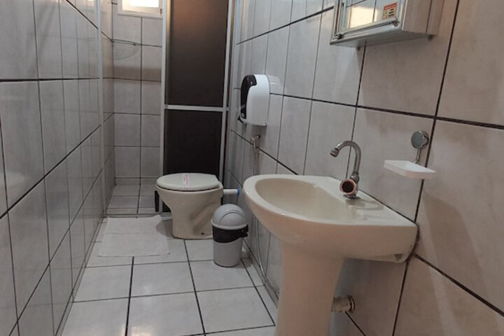 Room 44 of 62