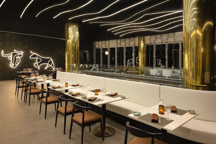 Dining 71 of 91
