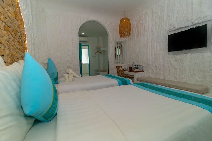 Room 4 of 88
