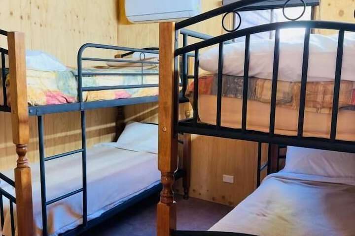 Room 35 of 180