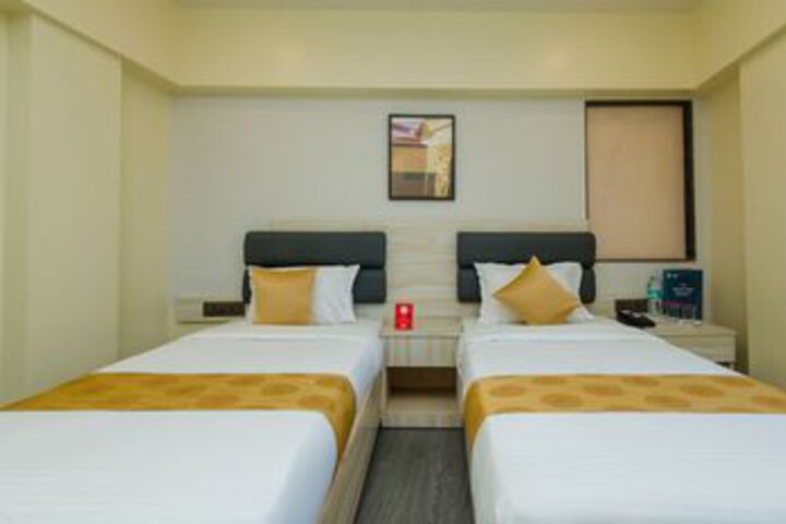 Room 8 of 22