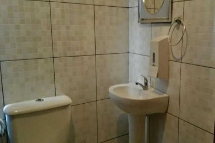 Room 14 of 27
