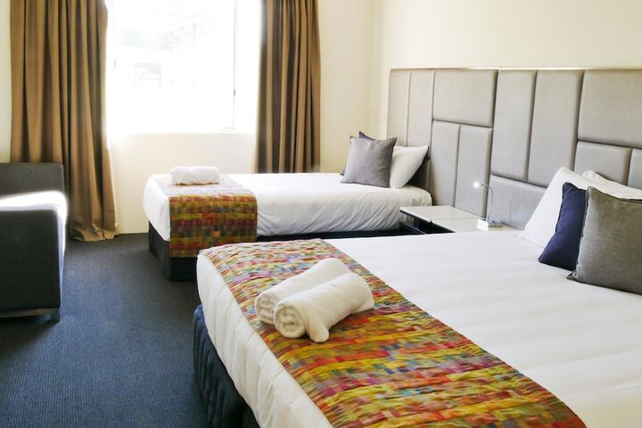 Room 14 of 37