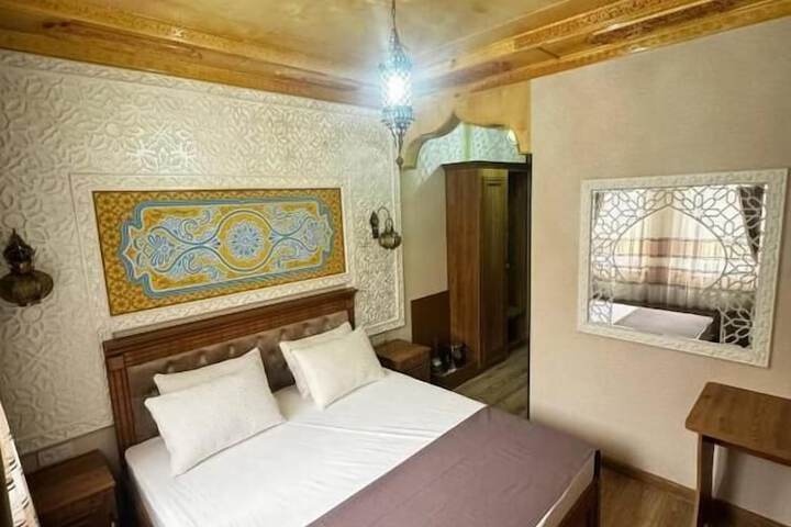 Room 19 of 43