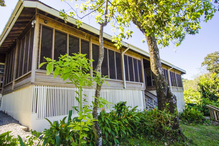 Hotel Exterior 54 of 61