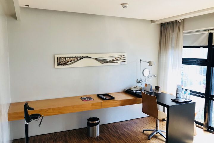 Room 10 of 75