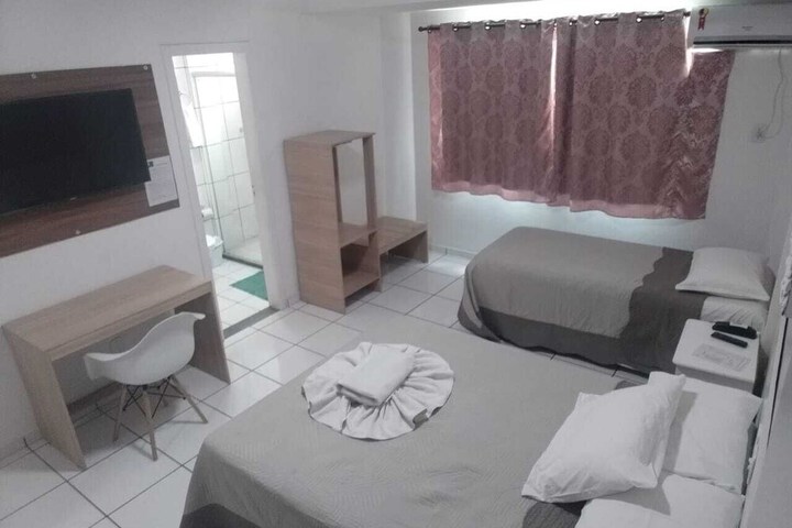 Room 7 of 19