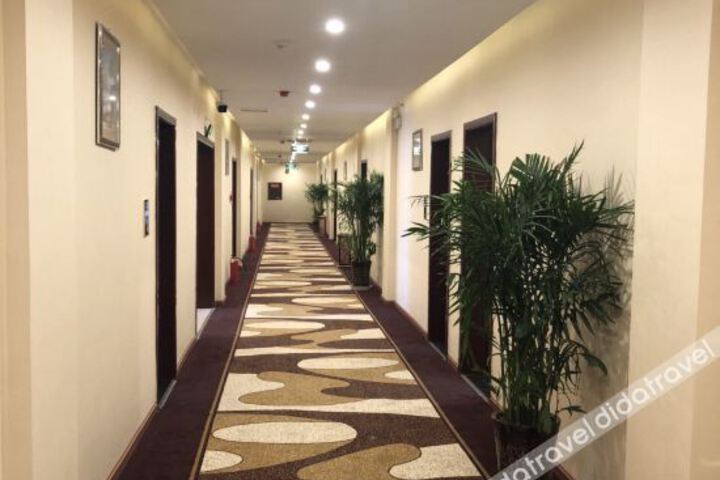 Hotel Interior 7 of 15