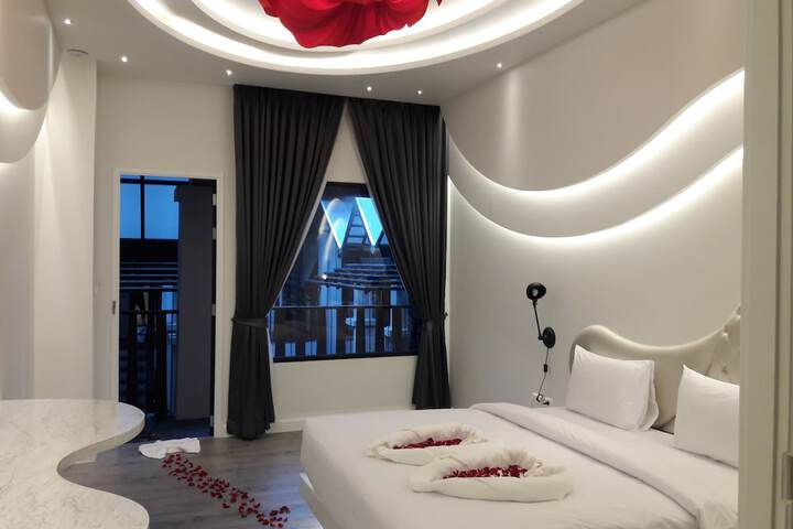 Room 15 of 56