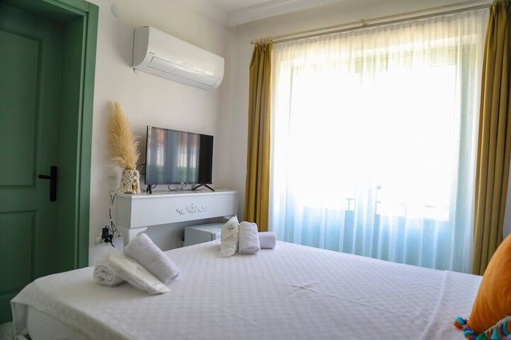 Room 21 of 72
