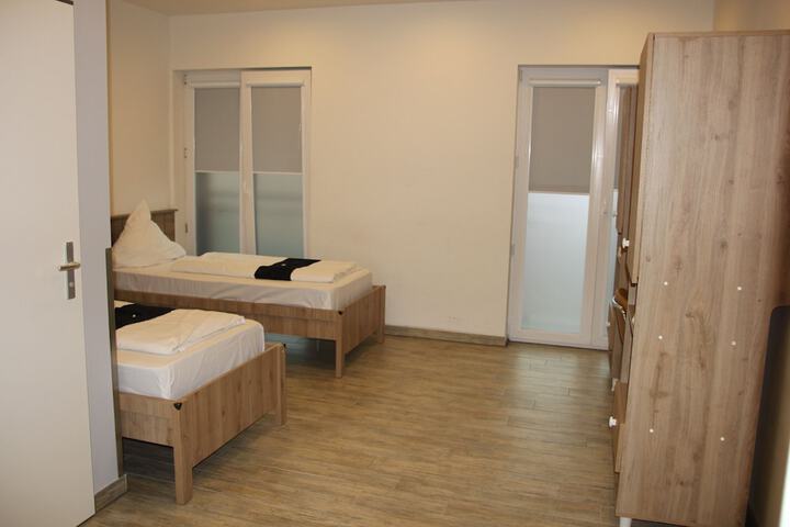 Room 18 of 52
