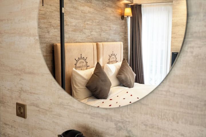 Room 7 of 23