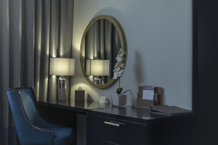 Room 18 of 46