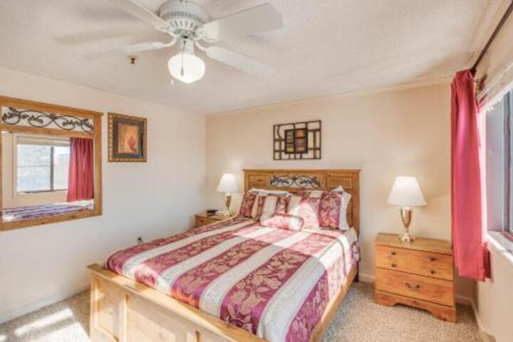 Snowshoe Condo Unit 333 in Snowshoe, WV