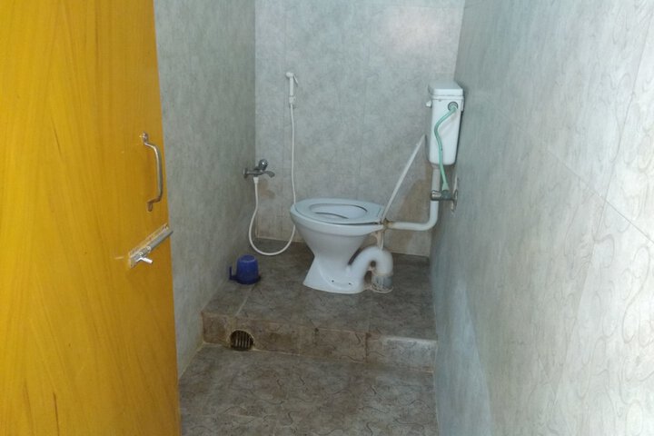 Room 17 of 21
