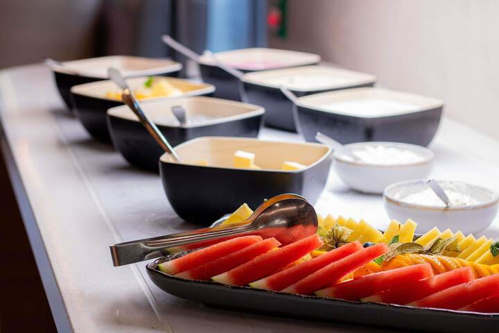Breakfast/Coffee Service 54 of 101