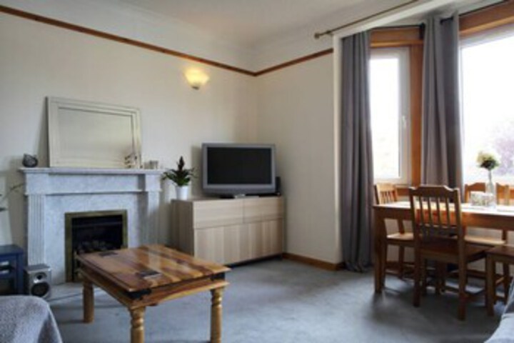 Room 5 of 15