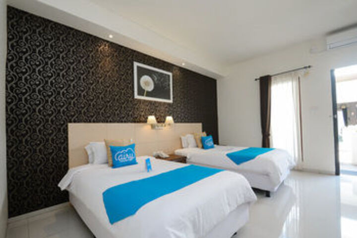 Room 15 of 36