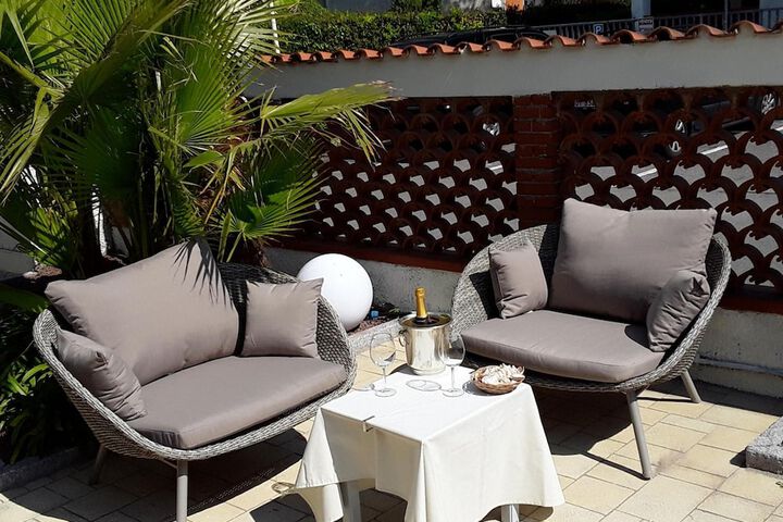Terrace/Patio 18 of 50