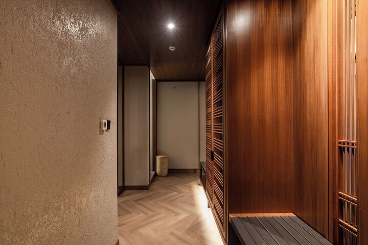 Room 40 of 94