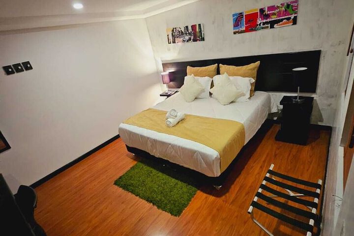 Room 18 of 35