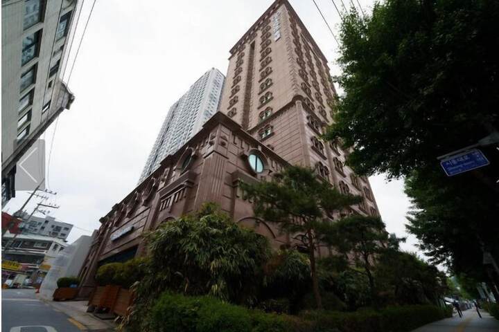 Hotel 15 of 15
