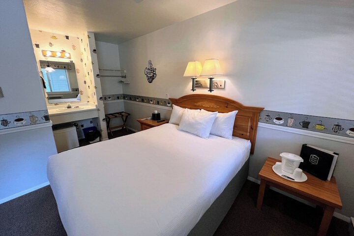 Room 25 of 67