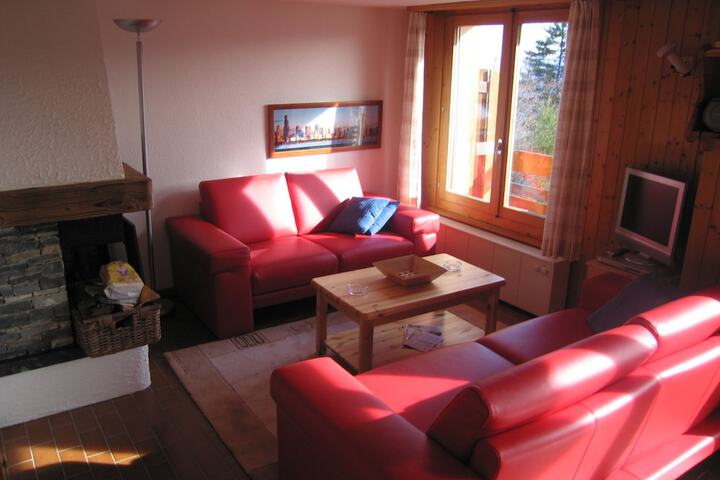 Room 8 of 13