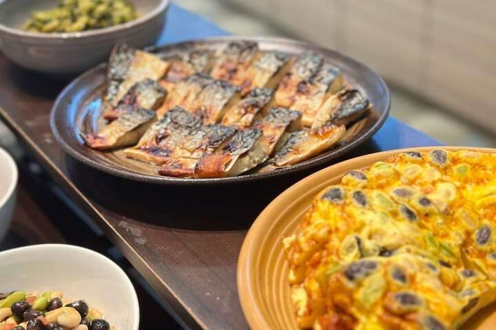 Dining Photos
