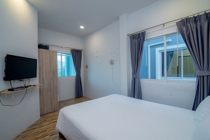 Room 43 of 138