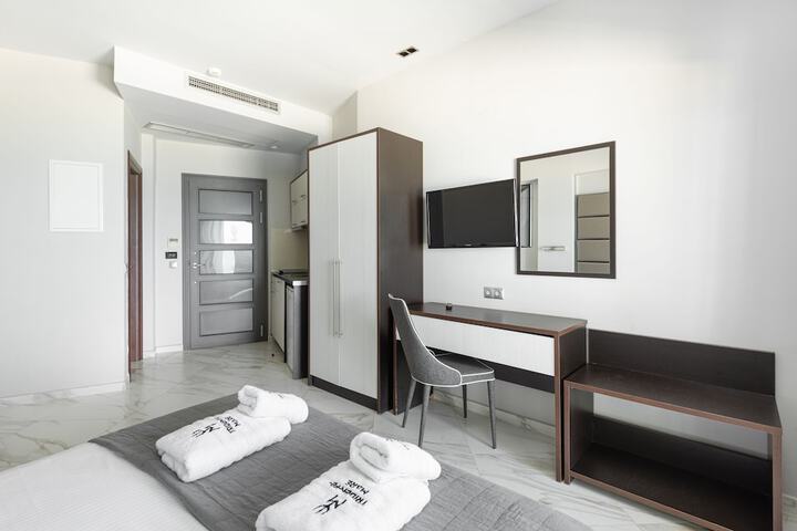 Room 9 of 88
