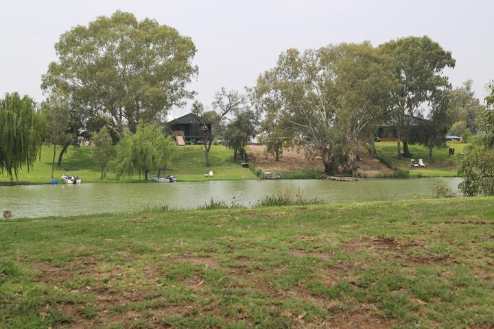 Property Grounds 32 of 39