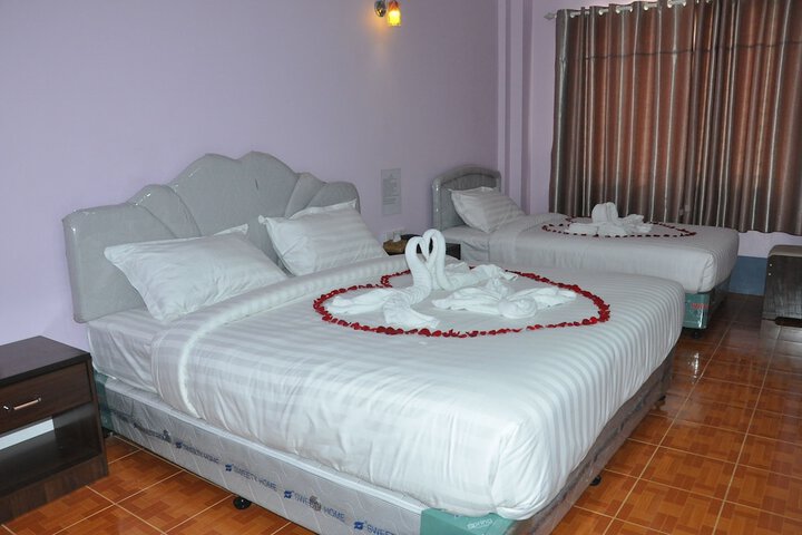 Room 18 of 40