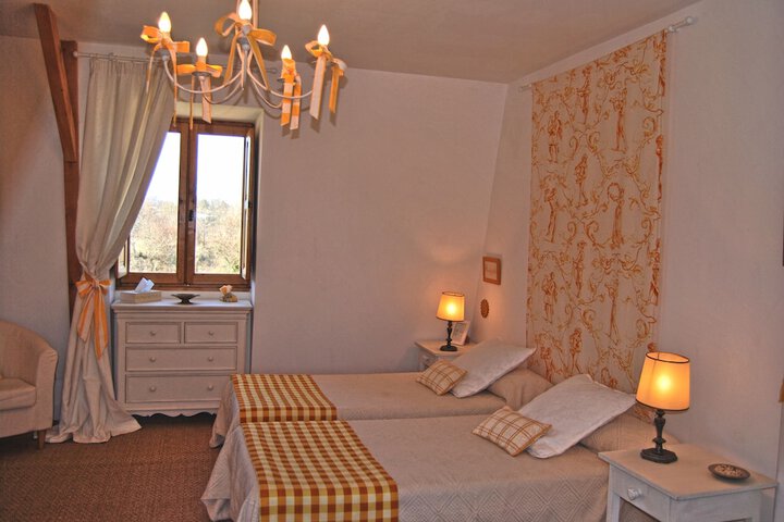 Room 9 of 70
