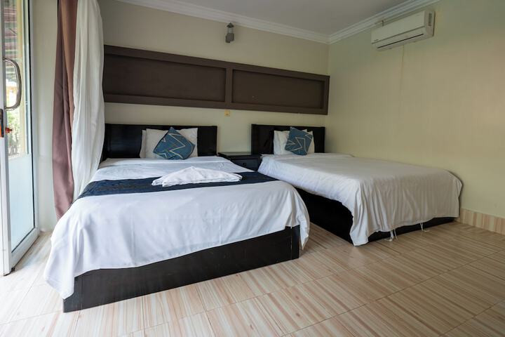 Room 19 of 62