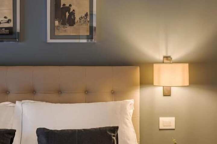 Room 3 of 28