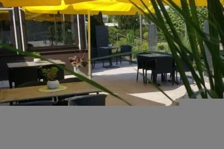 Terrace/Patio 30 of 52