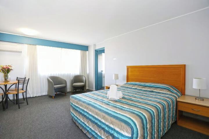 Room 20 of 35