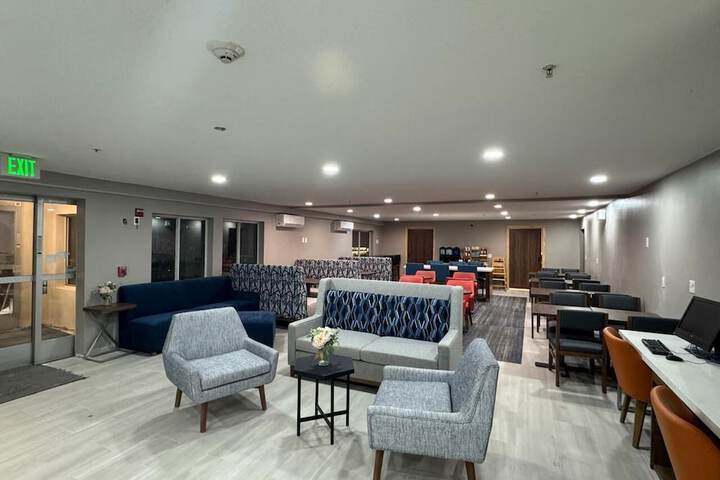 Hotel Interior 2 of 25