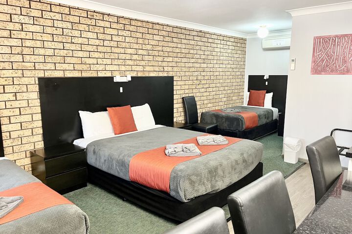 Room 15 of 55