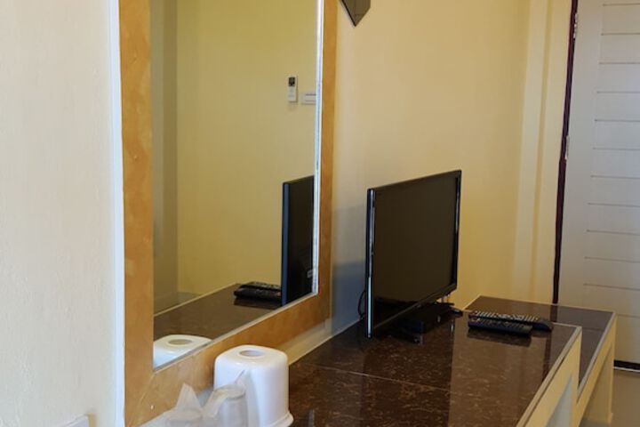 Room 15 of 92