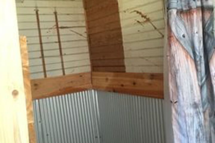 Room 4 of 38